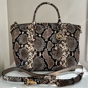 Michael Kors Elson Bag